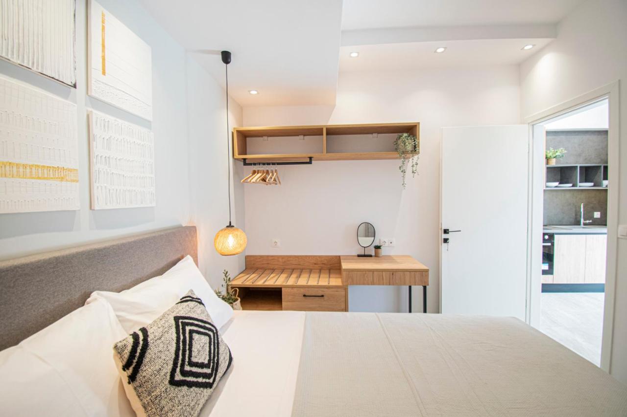 Coel Luxury Suites By Rentalspro Services - Potidea Halkidiki Nea Poteidaia Ngoại thất bức ảnh