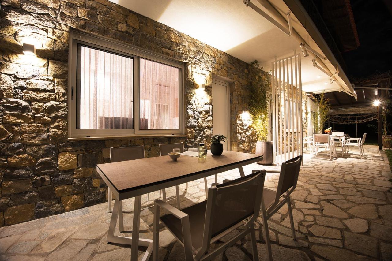 Coel Luxury Suites By Rentalspro Services - Potidea Halkidiki Nea Poteidaia Ngoại thất bức ảnh