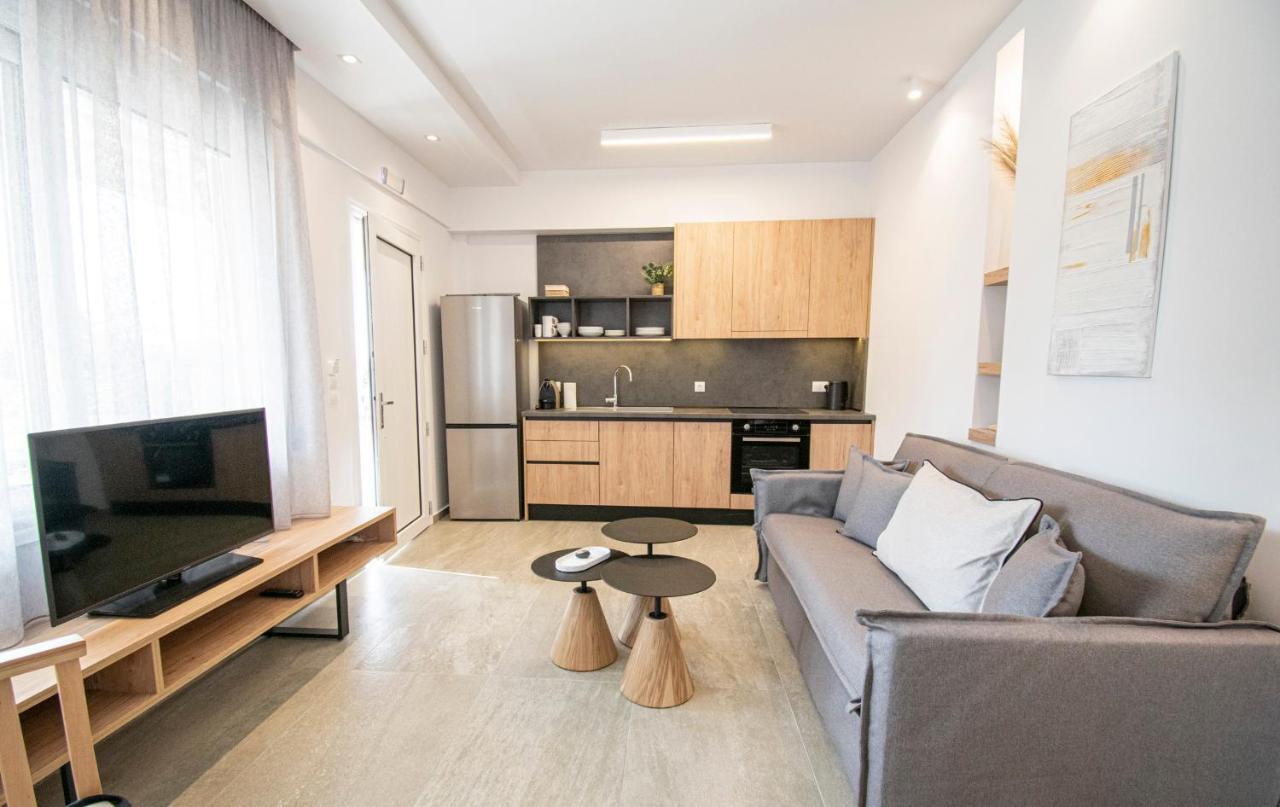 Coel Luxury Suites By Rentalspro Services - Potidea Halkidiki Nea Poteidaia Ngoại thất bức ảnh