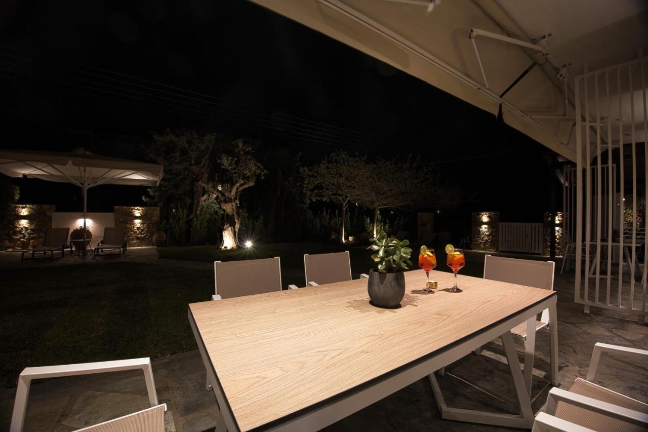 Coel Luxury Suites By Rentalspro Services - Potidea Halkidiki Nea Poteidaia Ngoại thất bức ảnh