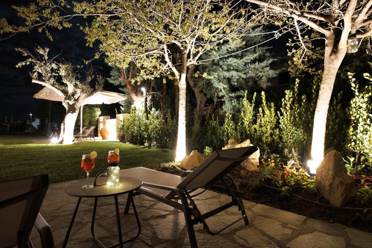 Coel Luxury Suites By Rentalspro Services - Potidea Halkidiki Nea Poteidaia Ngoại thất bức ảnh