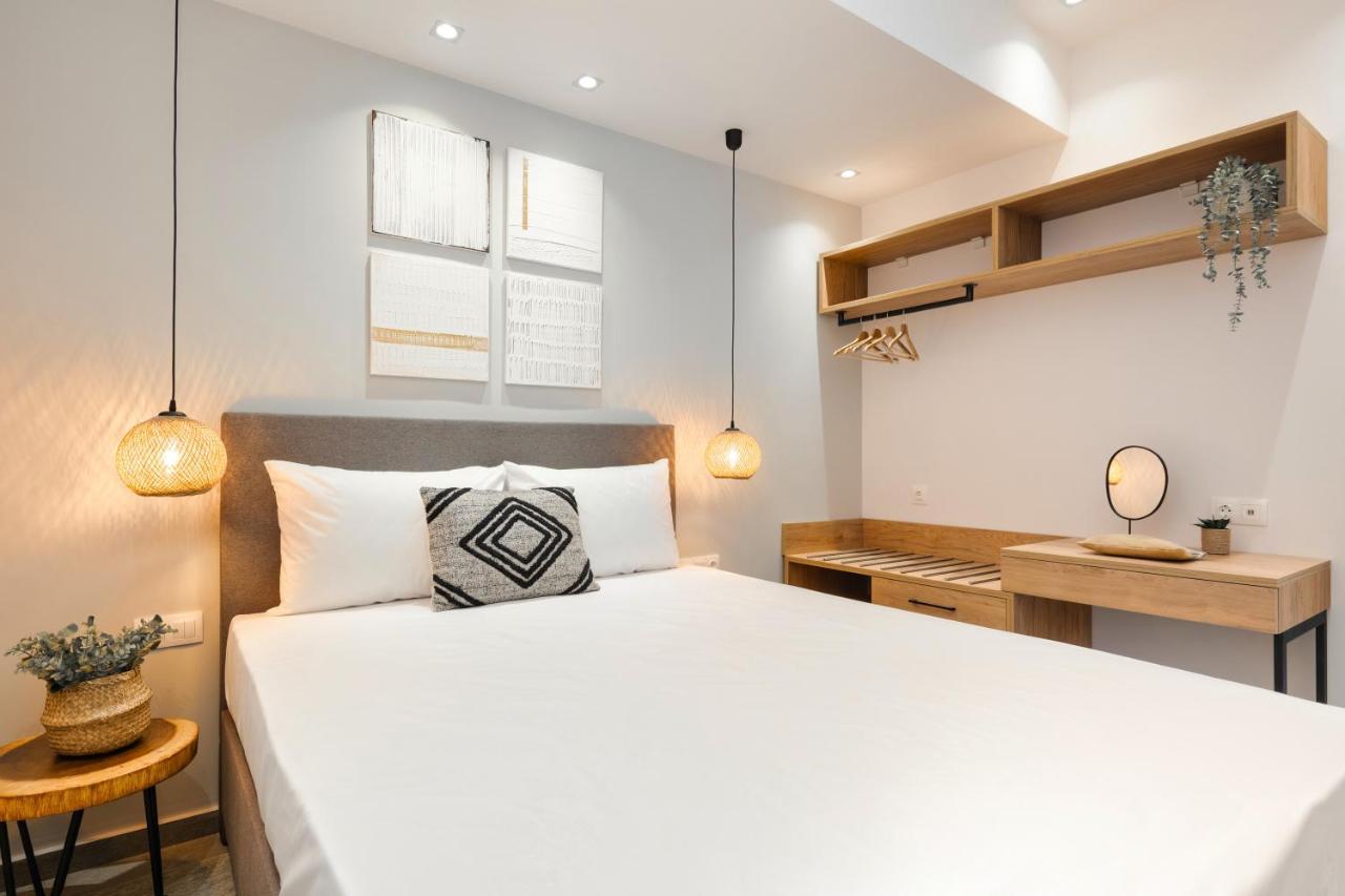 Coel Luxury Suites By Rentalspro Services - Potidea Halkidiki Nea Poteidaia Ngoại thất bức ảnh